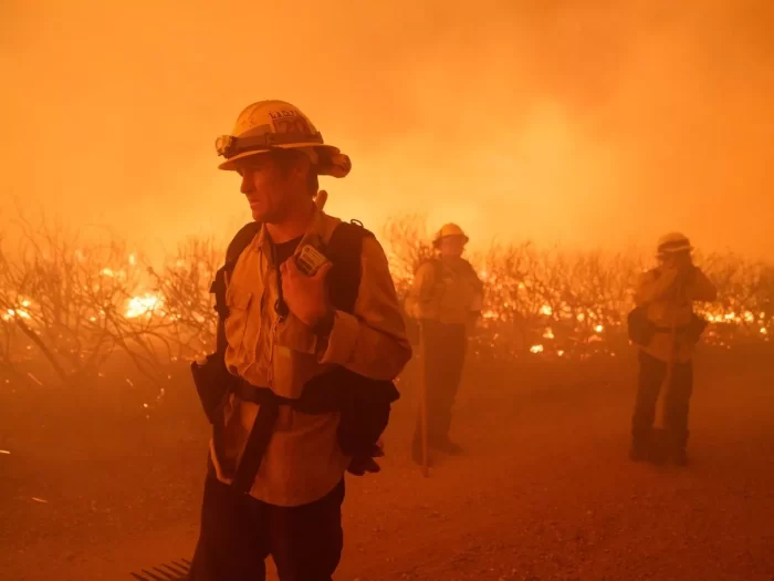 Massive Wildfire Ravages 15,000 Acres in Los Angeles County